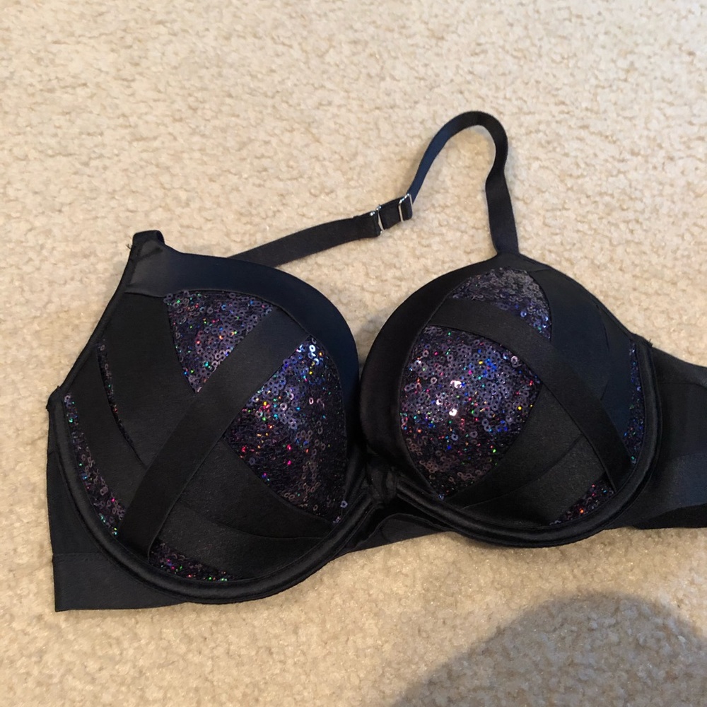 36C Victoria secret Bra